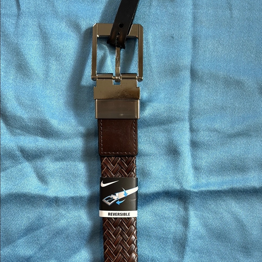Nike Brown/Black Woven Reversible Belt - Picture 3 of 5
